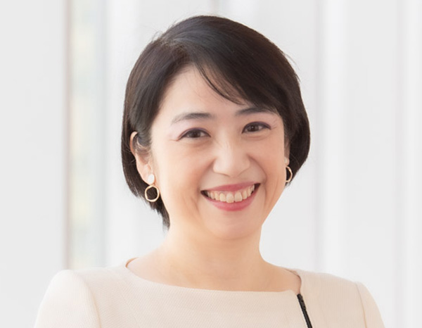 佐々木 成江氏の写真